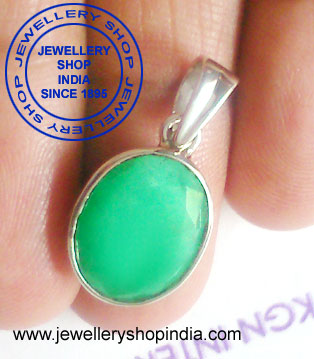 Emerald Gemstone Pendant Designs in Silver