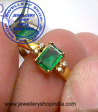 Emerald Gemstone Ring Design for Women