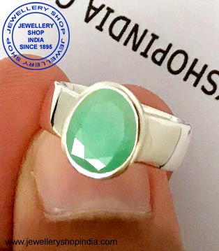 Emerald Stone Ring Design