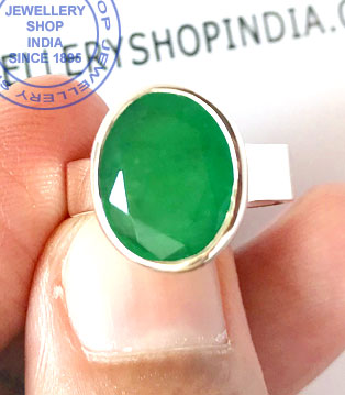Jewellery Design Emerald Gemstone Ring in Silver