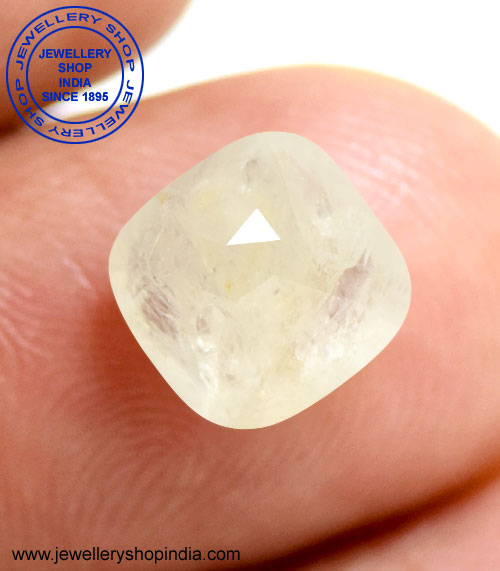 White Sapphire Stone thumbnail